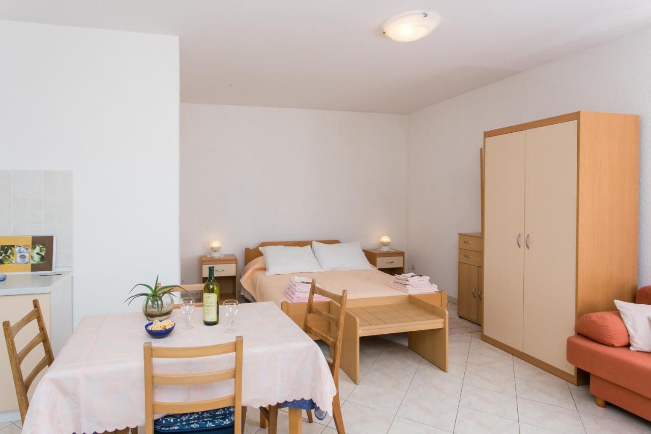 Apartments Miljan Popovic 챠브타트 외부 사진